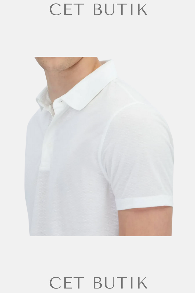 Kip Beyaz Desenli Polo Yaka T-Shirt