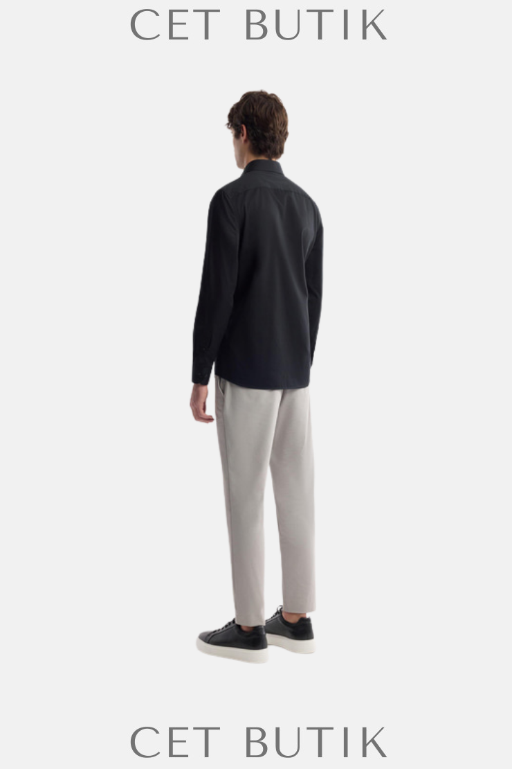 AVVA Siyah Slim Fit %100 Pamuk Saten Gömlek – Kolay Ütülenebilir & Klasik Yaka
