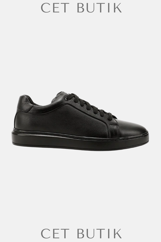 Siyah Hakiki Deri Sneaker – Kauçuk Tabanlı Günlük Stil