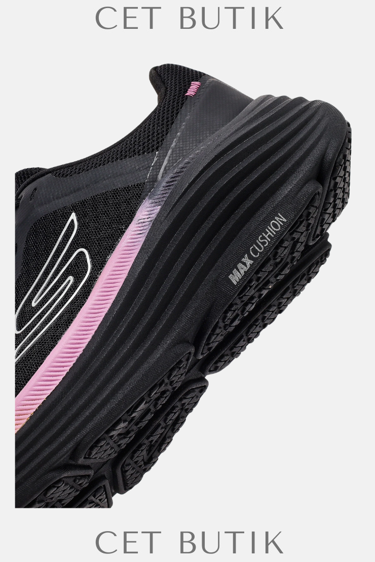 Skechers P-Max Cushioning Endeavour Kadın Siyah Koşu Ayakkabısı