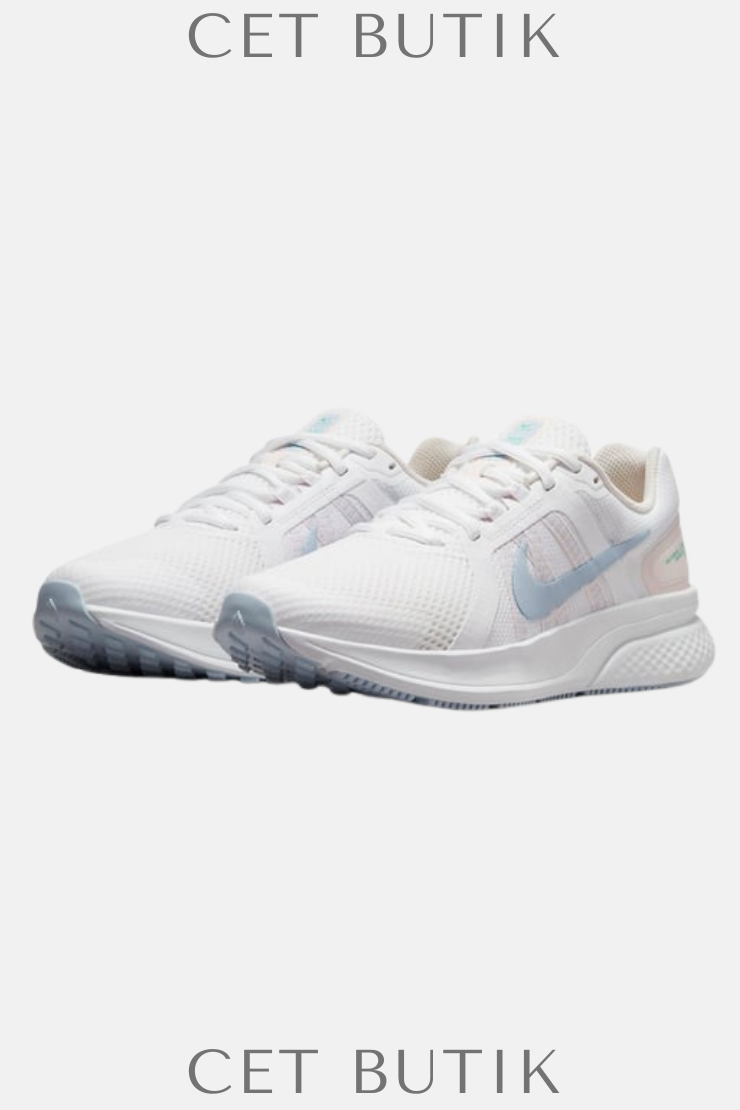 Nike Run Swift 2 Kadın Beyaz Koşu / Spor Ayakkabı