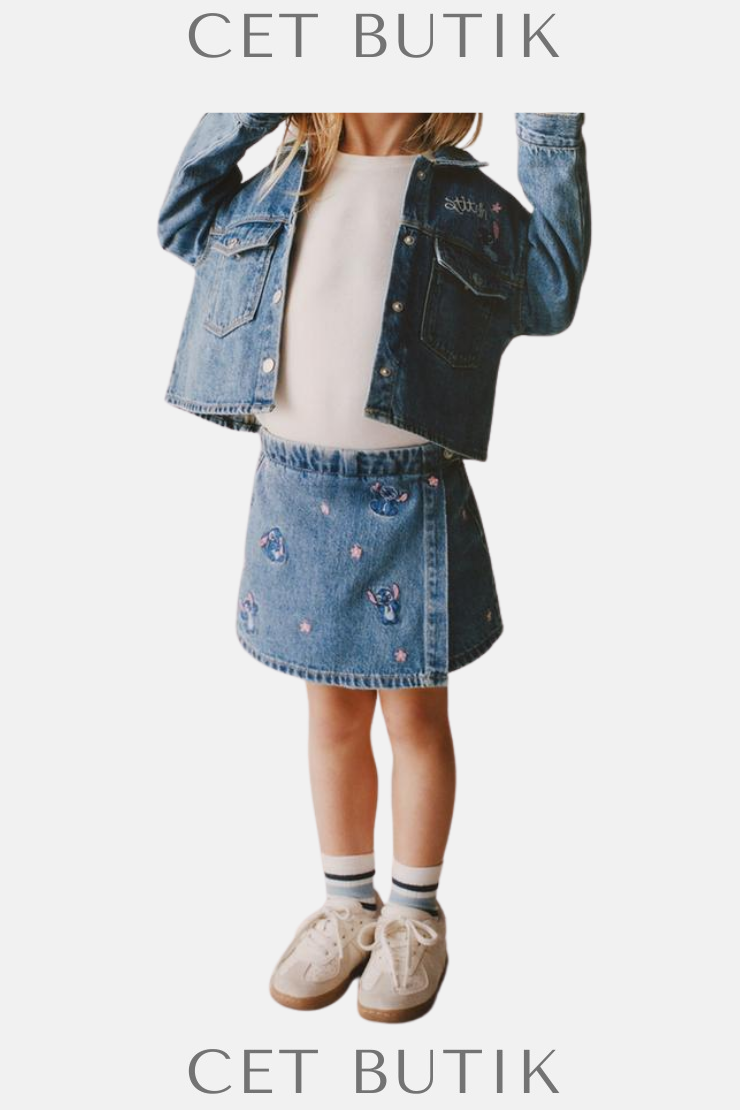 Zara Lilo & Stitch İşlemeli Denim Ceket – Orta Mavi