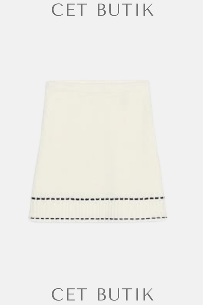 Zara Örgü Dikiş Detaylı Mini Etek