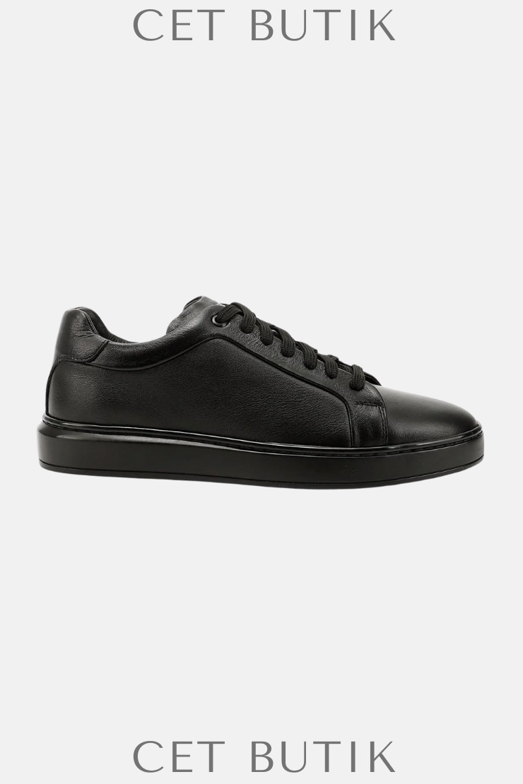 Siyah Hakiki Deri Sneaker – Kauçuk Tabanlı Günlük Stil