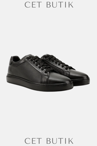 Siyah Hakiki Deri Sneaker – Kauçuk Tabanlı Günlük Stil