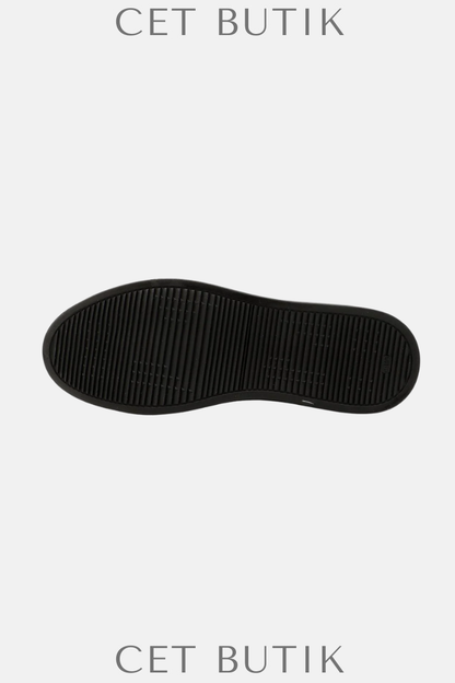 Siyah Hakiki Deri Sneaker – Kauçuk Tabanlı Günlük Stil
